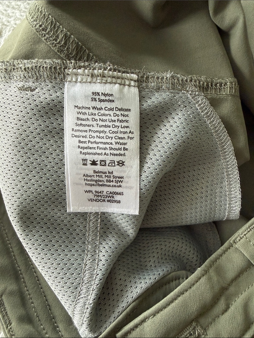 Eddie Bauer  Women’s Rainer Olive Utility Outdoor Shorts - Picture 6 of 6